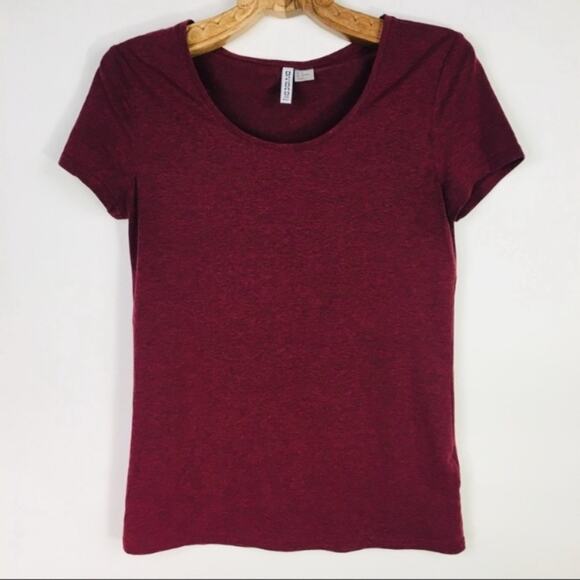 Divided Short Sleeve Scoop Neck T Shirt Medium - Picture 5 of 9